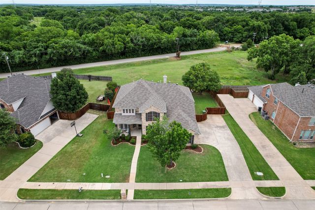 3231 Ridge Trace Circle, Mansfield, TX 76063