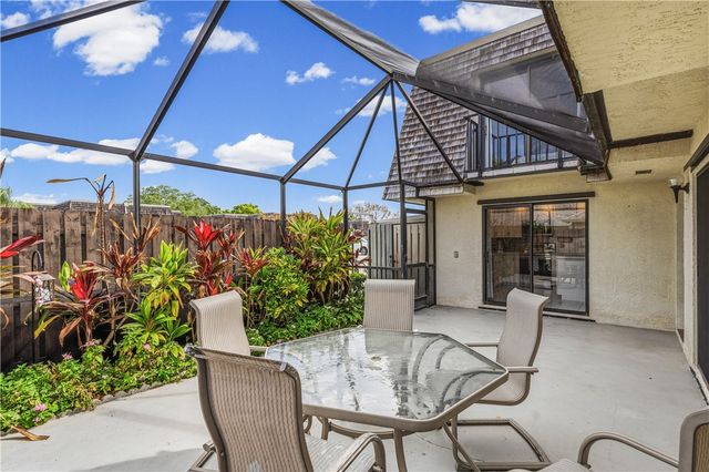 375 S Waverly Place, Vero Beach, FL 32960