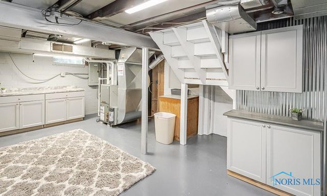 2829 Goddard Road, Toledo, OH 43606