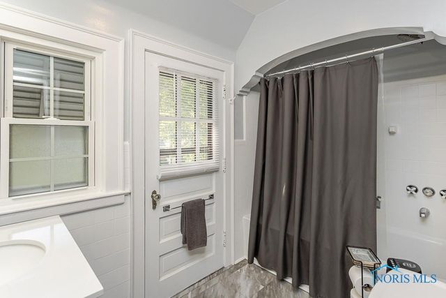 2829 Goddard Road, Toledo, OH 43606