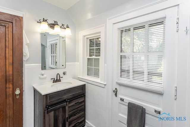 2829 Goddard Road, Toledo, OH 43606