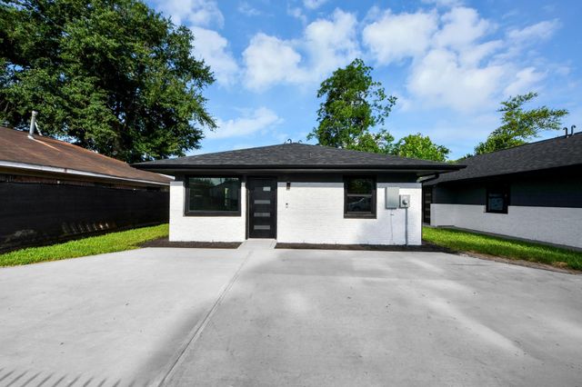 6201 Batterson Street, Houston, TX 77026
