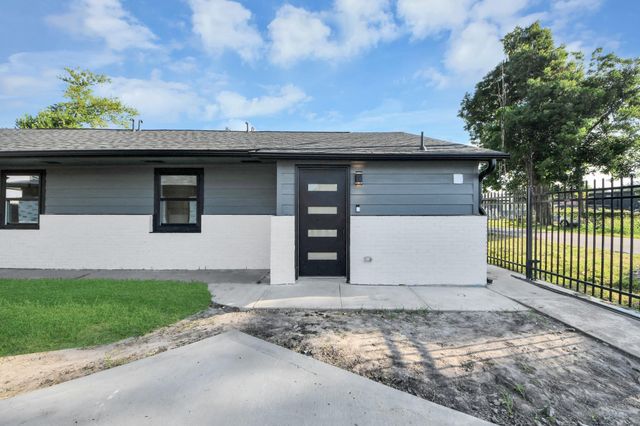 6201 Batterson Street, Houston, TX 77026