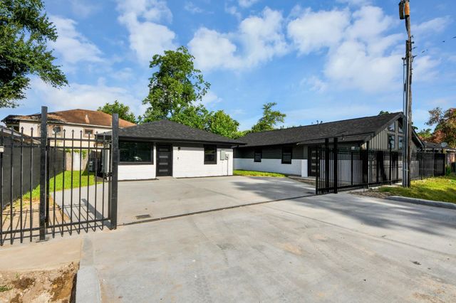 6201 Batterson Street, Houston, TX 77026