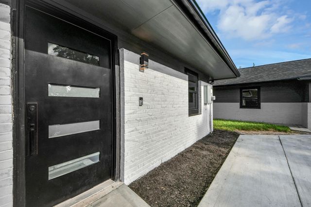 6201 Batterson Street, Houston, TX 77026