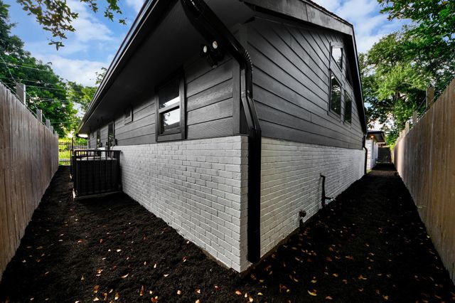 6201 Batterson Street, Houston, TX 77026