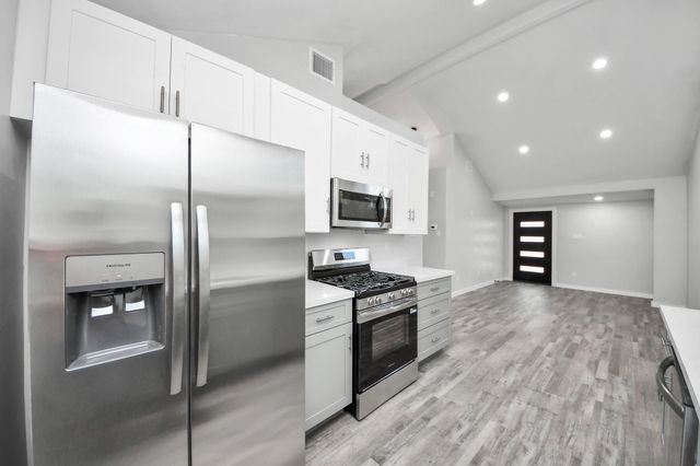 6201 Batterson Street, Houston, TX 77026