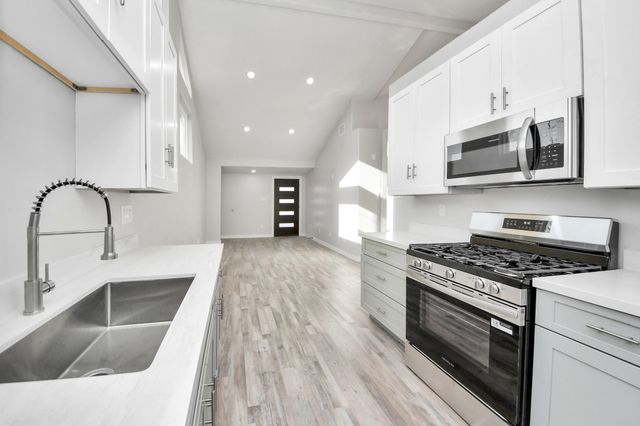 6201 Batterson Street, Houston, TX 77026