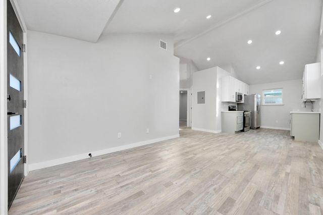 6201 Batterson Street, Houston, TX 77026