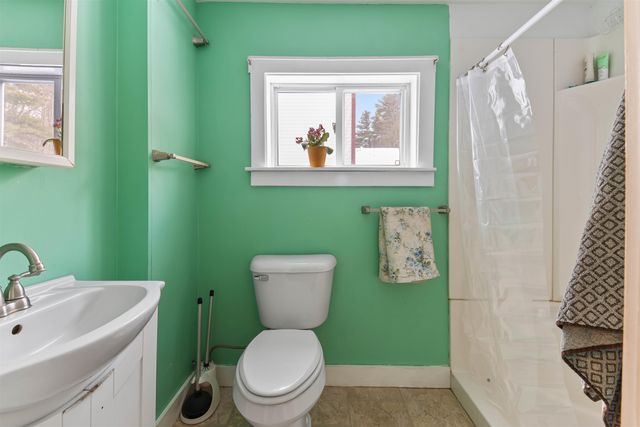 58 Sidetrack Road, Conway, NH 03860