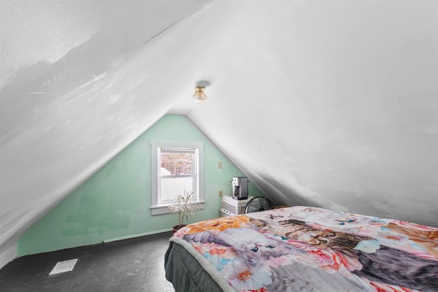 58 Sidetrack Road, Conway, NH 03860