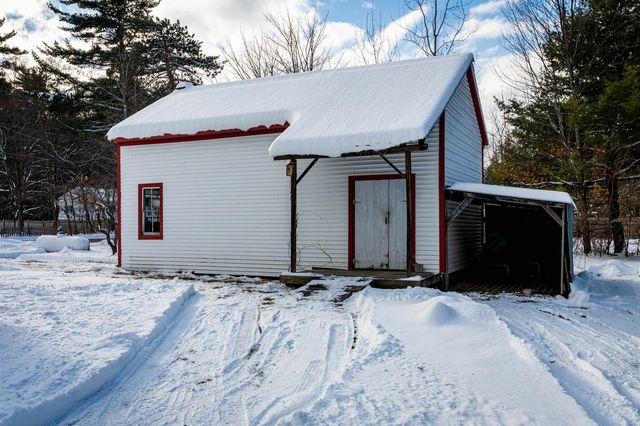 58 Sidetrack Road, Conway, NH 03860