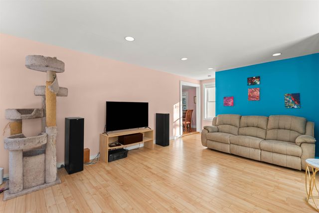 58 Sidetrack Road, Conway, NH 03860