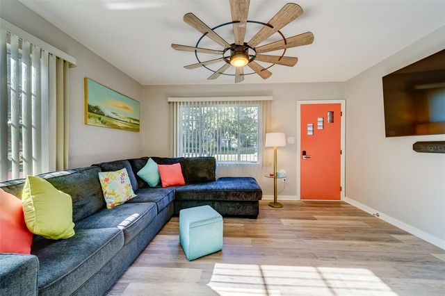 10802 MOHAWK ROAD, St Petersburg, FL 33708