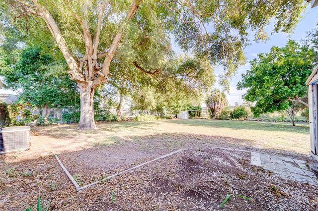 10802 MOHAWK ROAD, St Petersburg, FL 33708