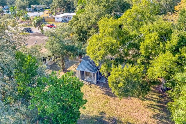 10802 MOHAWK ROAD, St Petersburg, FL 33708