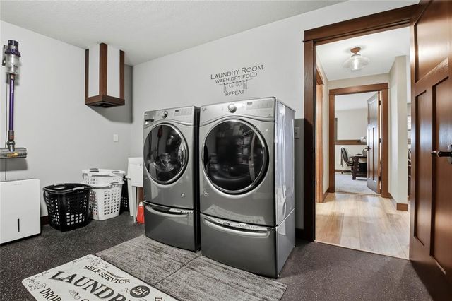 3029 Hidden Meadow Court, Eau Claire, WI 54701