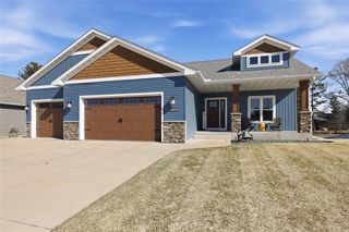 3029 Hidden Meadow Court, Eau Claire, WI 54701