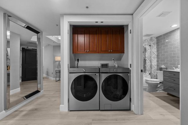 347 N New River Drive 809, Fort Lauderdale, FL 33301