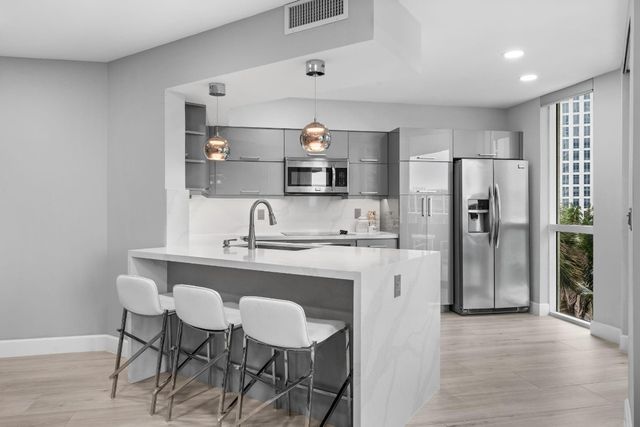 347 N New River Drive 809, Fort Lauderdale, FL 33301