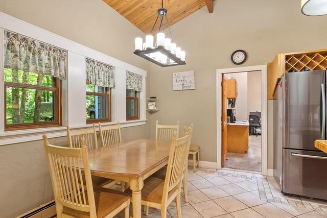 112 Elm St, Auburn, MA 01501