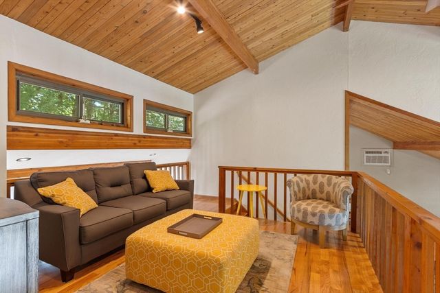 112 Elm St, Auburn, MA 01501