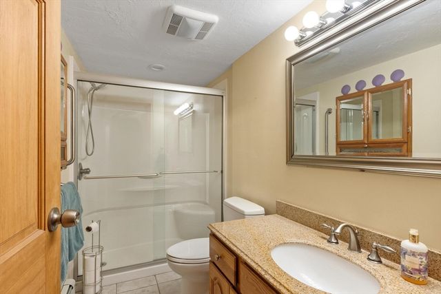 112 Elm St, Auburn, MA 01501