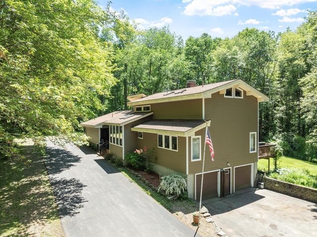 112 Elm St, Auburn, MA 01501