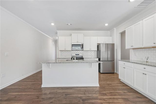 2715 Poppy Court, Buford, GA 30518