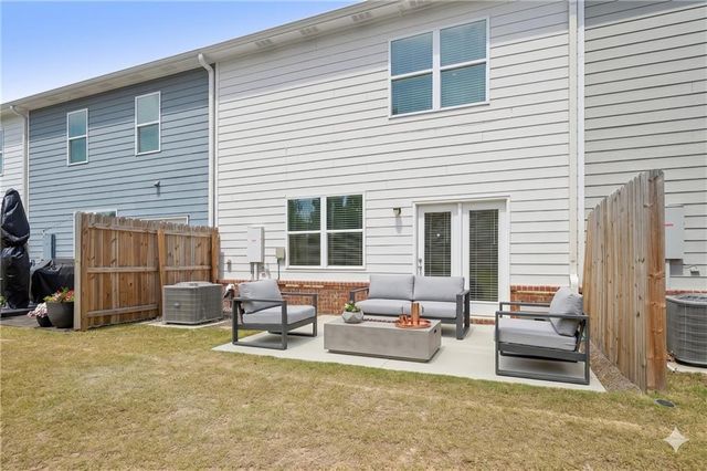 2715 Poppy Court, Buford, GA 30518