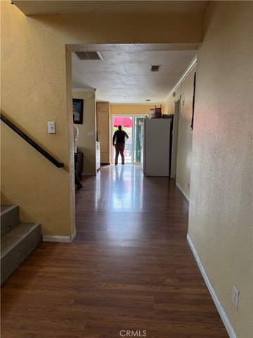 1855 N 7th Place, Port Hueneme, CA 93041
