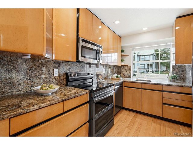 1899 Newland Ct, Lakewood, CO 80214