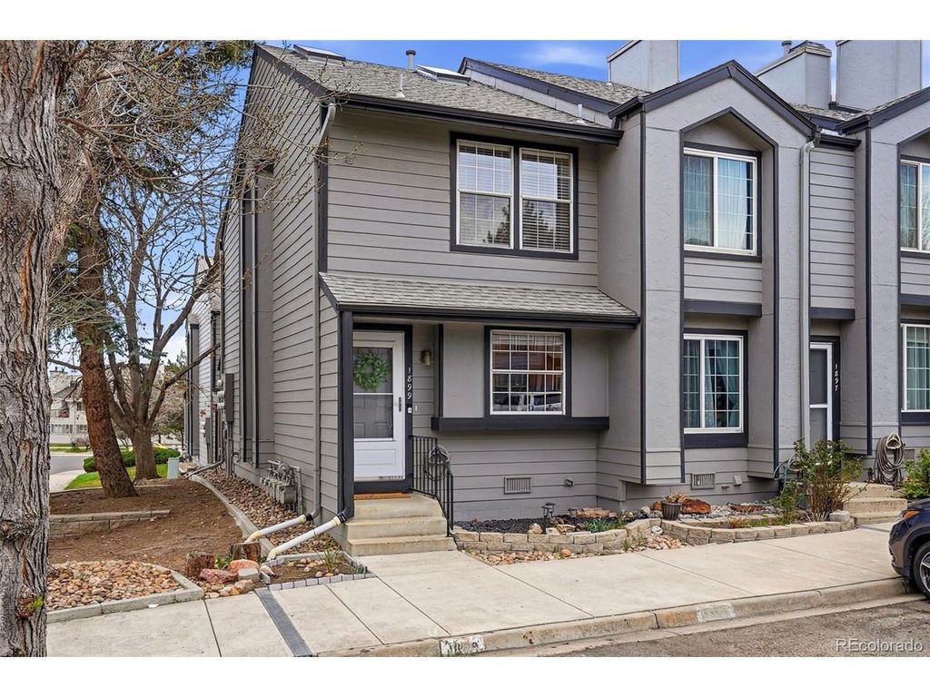 1899 Newland Ct, Lakewood, CO 80214