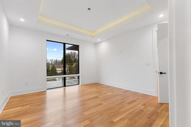 1912 ANDERSON RD, Falls Church, VA 22043