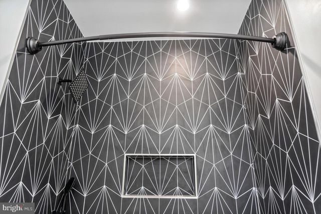 1912 ANDERSON RD, Falls Church, VA 22043