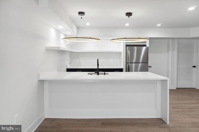 1912 ANDERSON RD, Falls Church, VA 22043