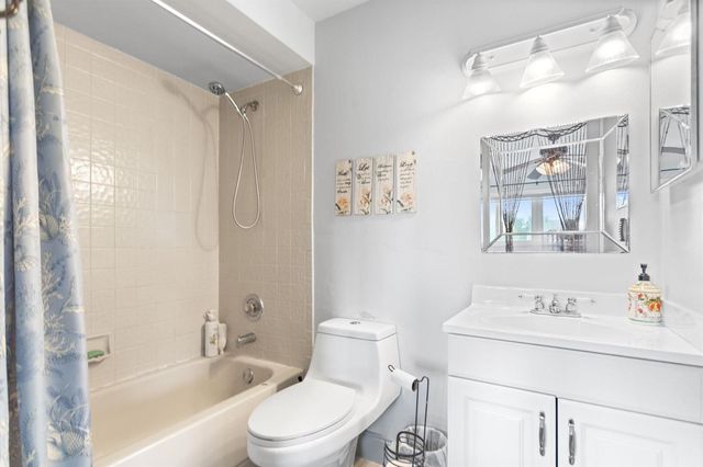 12286 NW 14th Street, Pembroke Pines, FL 33026