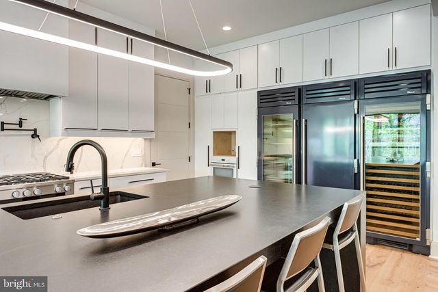 6634 BRAWNER ST, Mclean, VA 22101