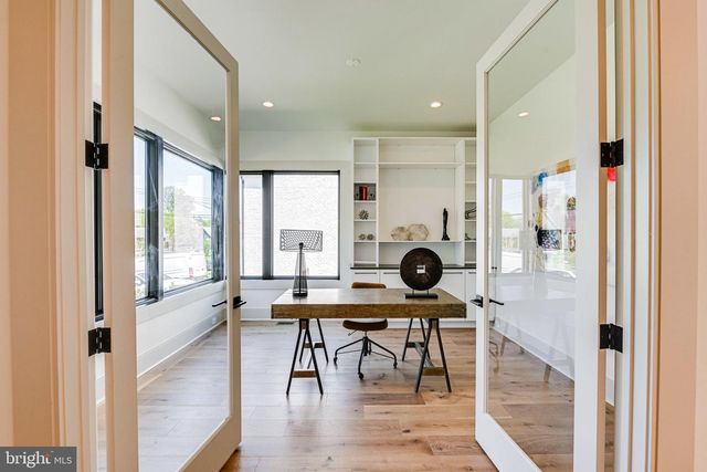 6634 BRAWNER ST, Mclean, VA 22101