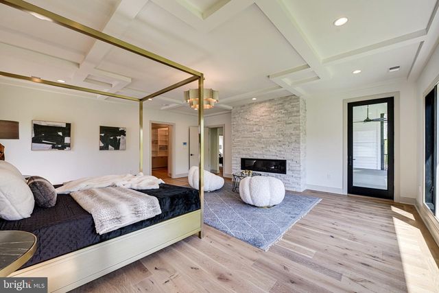 6634 BRAWNER ST, Mclean, VA 22101