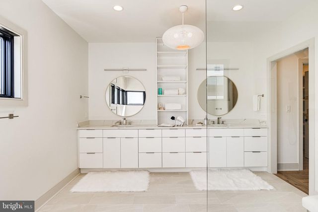 6634 BRAWNER ST, Mclean, VA 22101