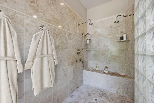 9965 Spyglass Cir, Auburn, CA 95602