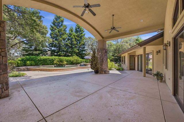 9965 Spyglass Cir, Auburn, CA 95602