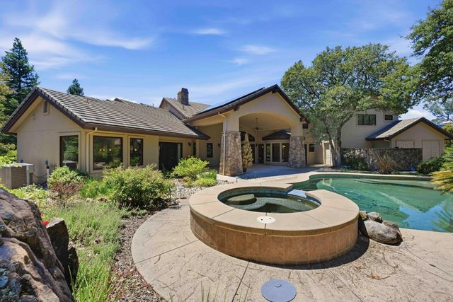 9965 Spyglass Cir, Auburn, CA 95602