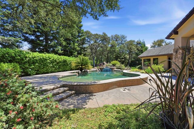 9965 Spyglass Cir, Auburn, CA 95602