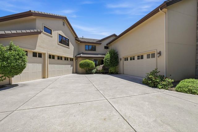 9965 Spyglass Cir, Auburn, CA 95602