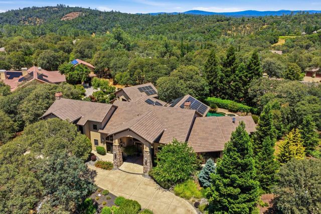9965 Spyglass Cir, Auburn, CA 95602