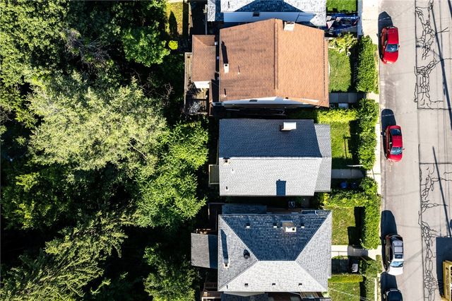 240 Ridgewood Ave, West View, PA 15229