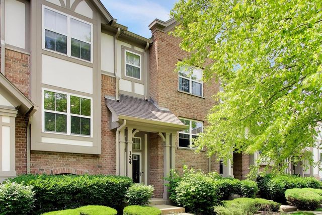 124 Rosehall Drive, Lake Zurich, IL 60047