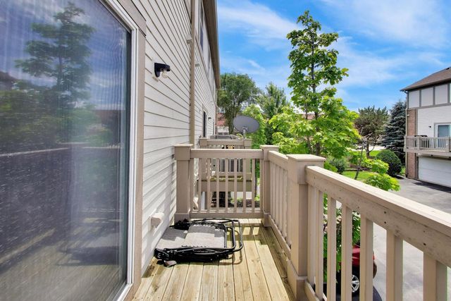 124 Rosehall Drive, Lake Zurich, IL 60047